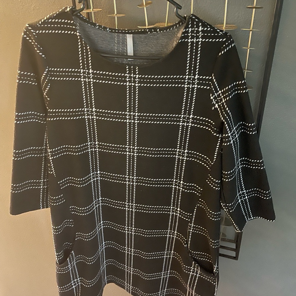 Over the knee dress.
